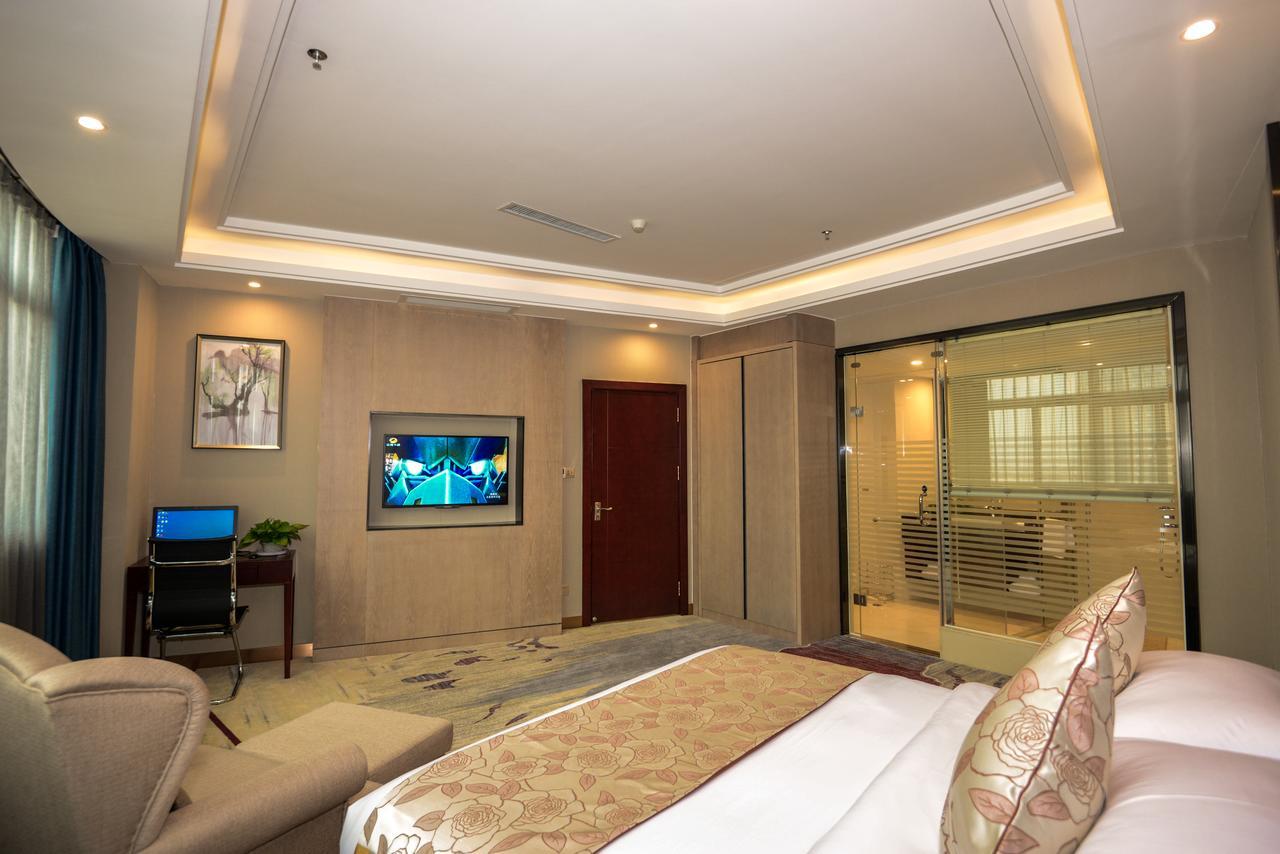 Days Hotel & Suites Shishi 취안저우 외부 사진